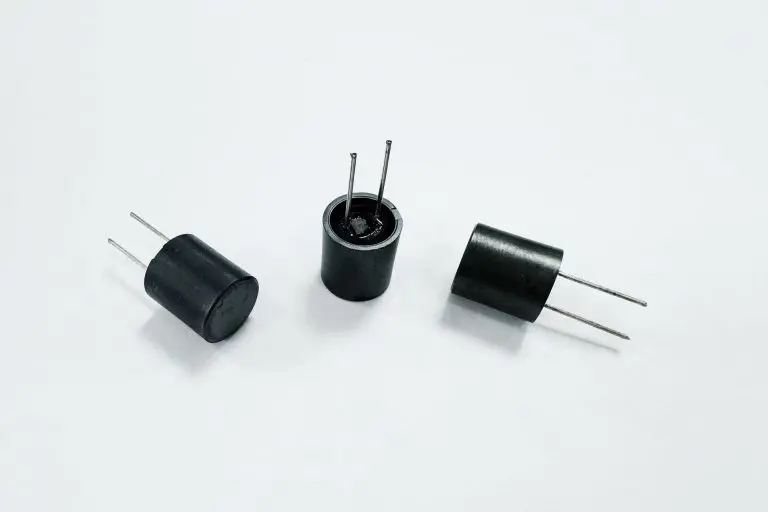 Kompleksowa obsługa techniczna Gujing Electronics z powodzeniem rozwiązała problemy bezpieczeństwa rozwiązań energetycznych klient&oacute;w